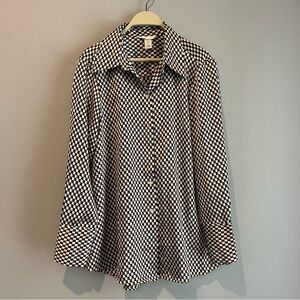 H&M long sleeve button up pattern blouse women’s size medium